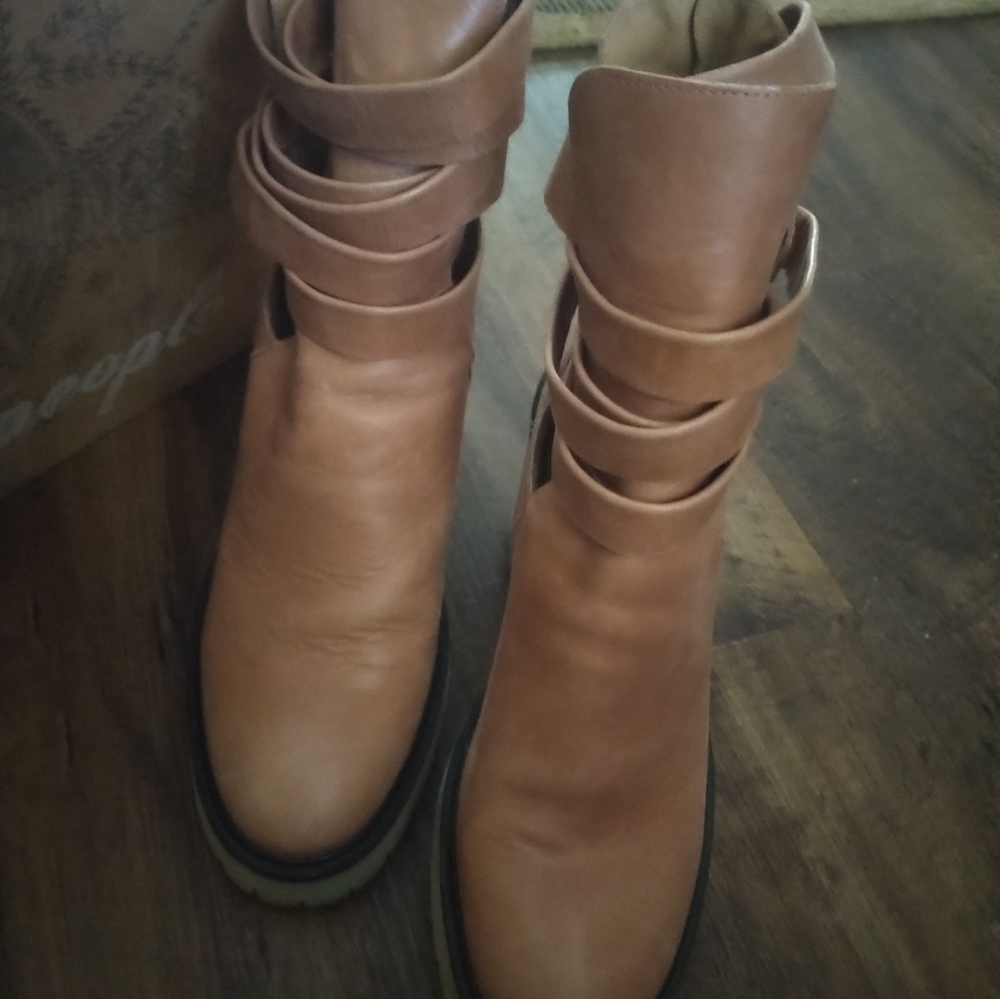 Free People Jesse Cutout Boot Size 40 - Picture 3 of 11